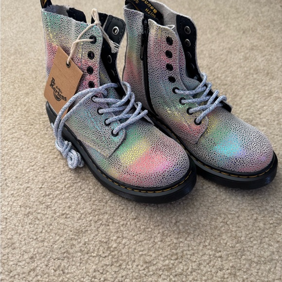Dr. Martens Kids iridescent Boots - Picture 3 of 3